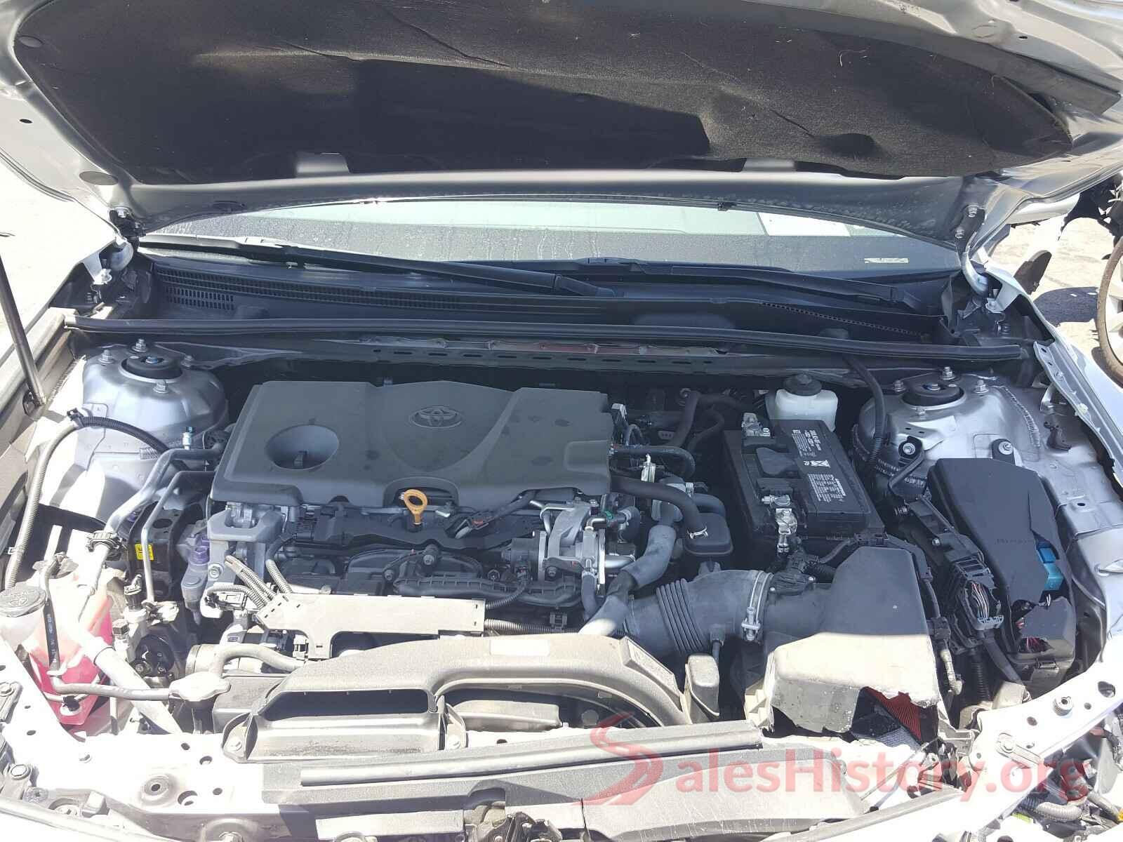 4T1B11HK8JU011111 2018 TOYOTA CAMRY