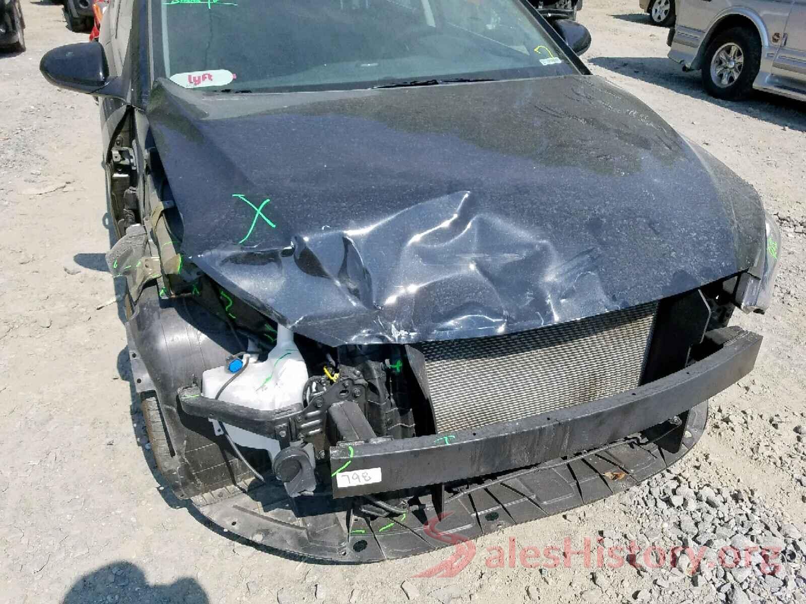 5NPD74LF7JH355708 2018 HYUNDAI ELANTRA