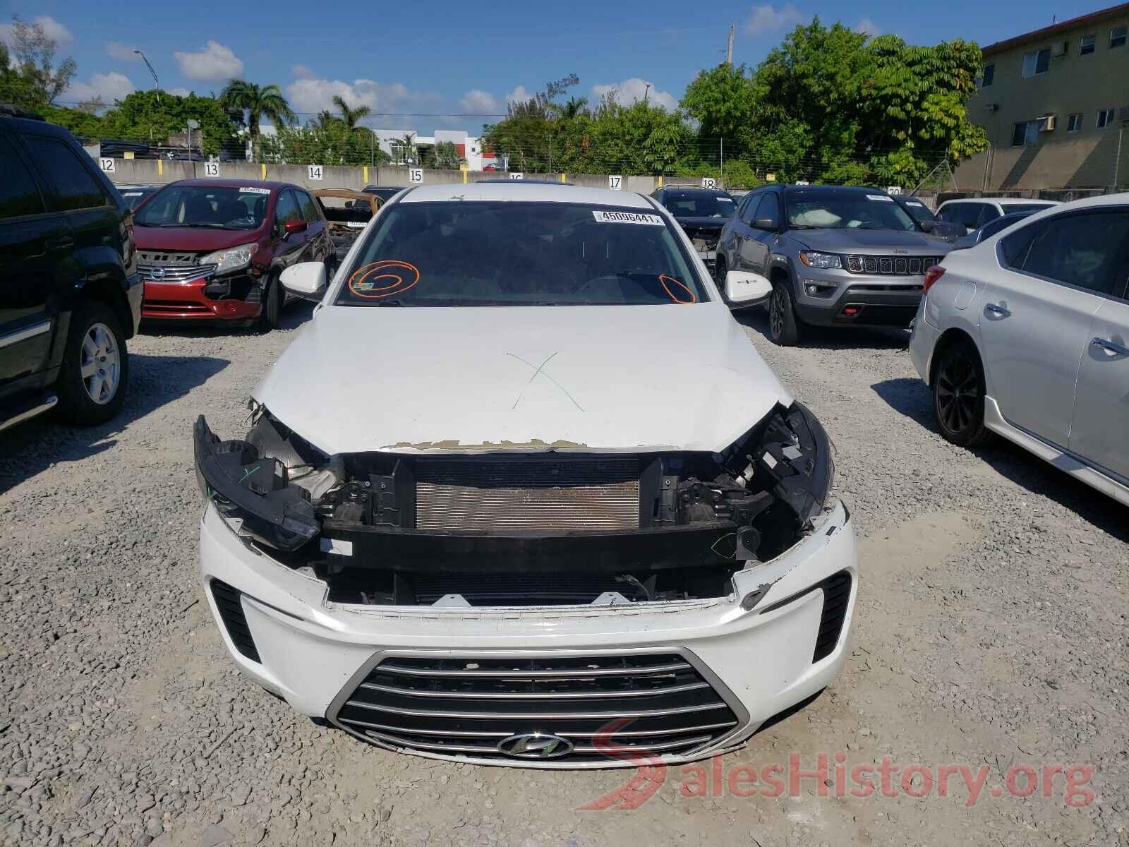 5NPD84LF6JH221544 2018 HYUNDAI ELANTRA