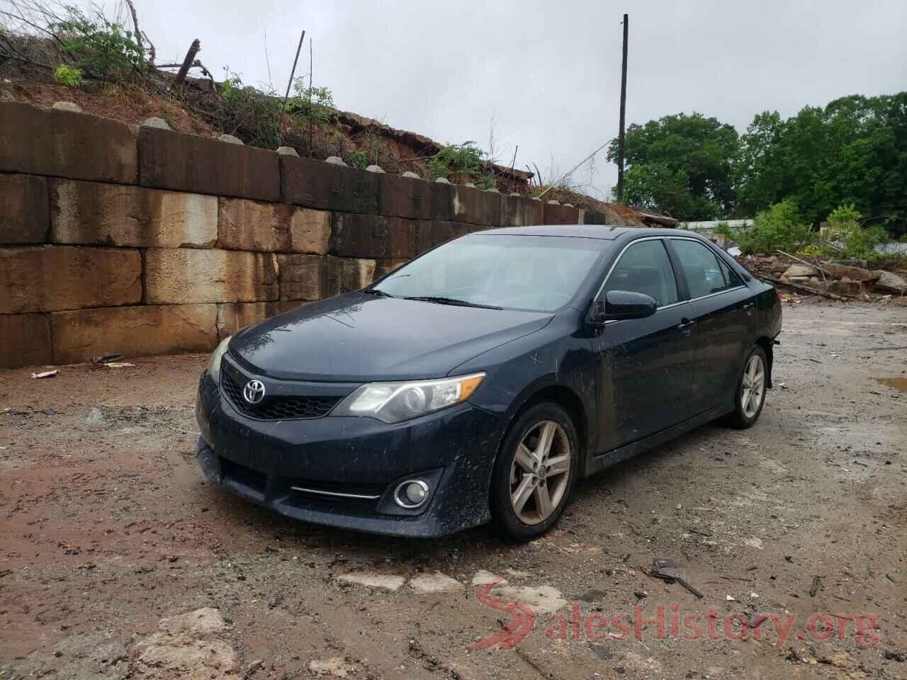 4T1BF1FK0EU326382 2014 TOYOTA CAMRY