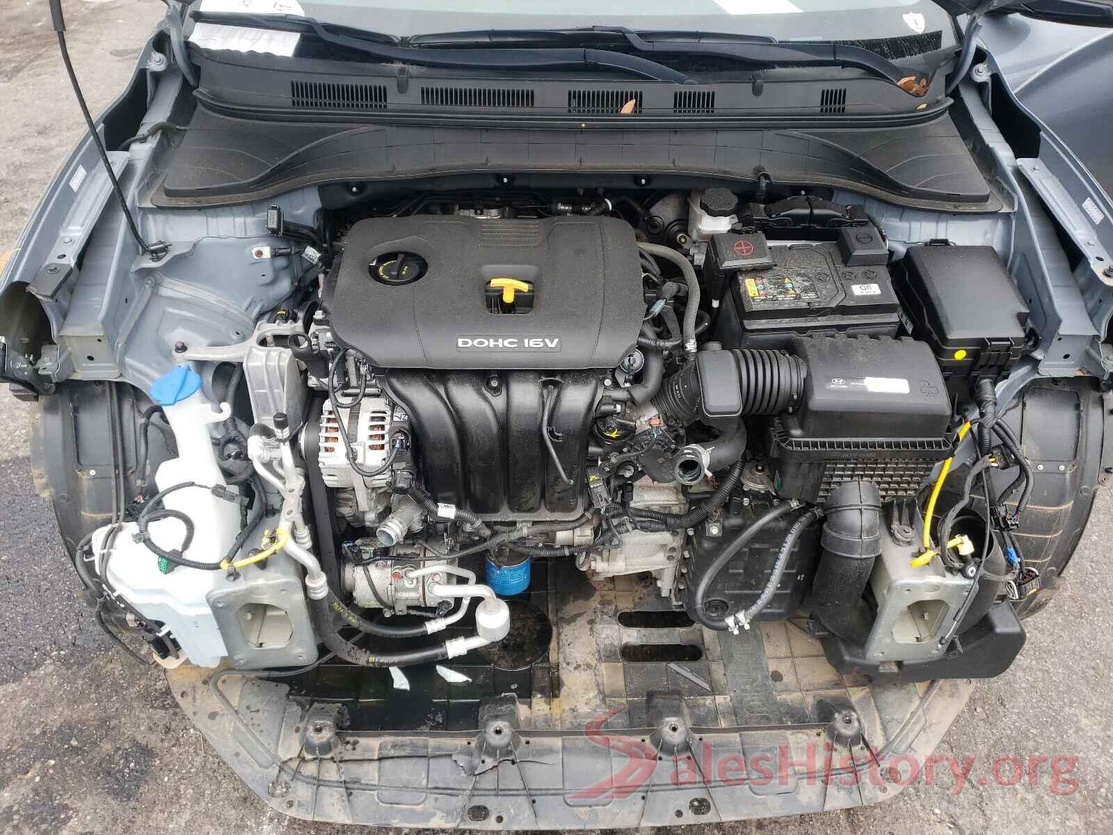 KM8K2CAA2JU072383 2018 HYUNDAI KONA