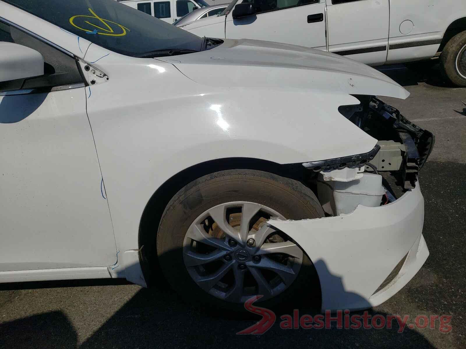 3N1AB7AP1JY305732 2018 NISSAN SENTRA