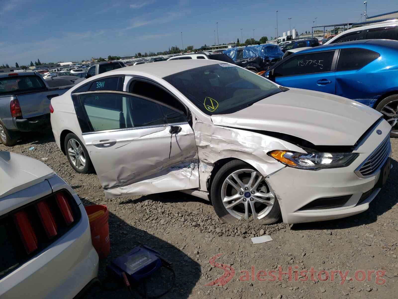 3FA6P0LU5JR158975 2018 FORD FUSION