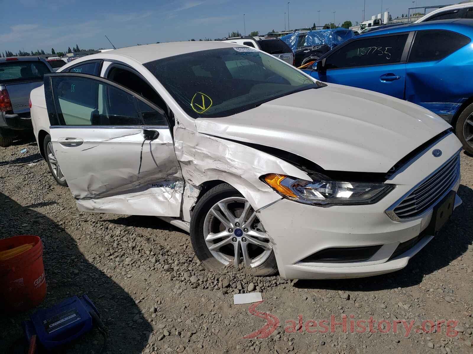 3FA6P0LU5JR158975 2018 FORD FUSION