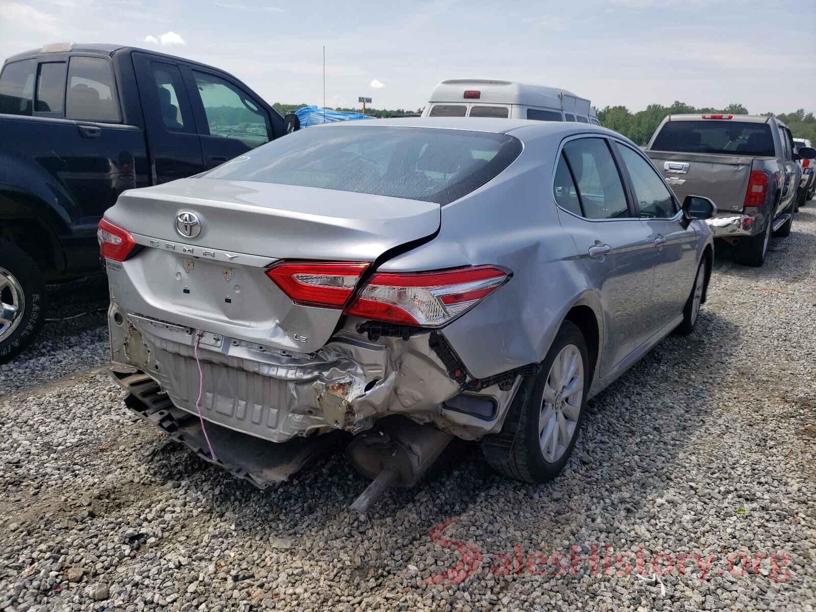 4T1B11HK9JU074797 2018 TOYOTA CAMRY