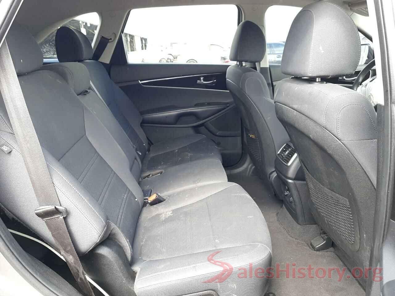 5XYPGDA57KG454545 2019 KIA SORENTO