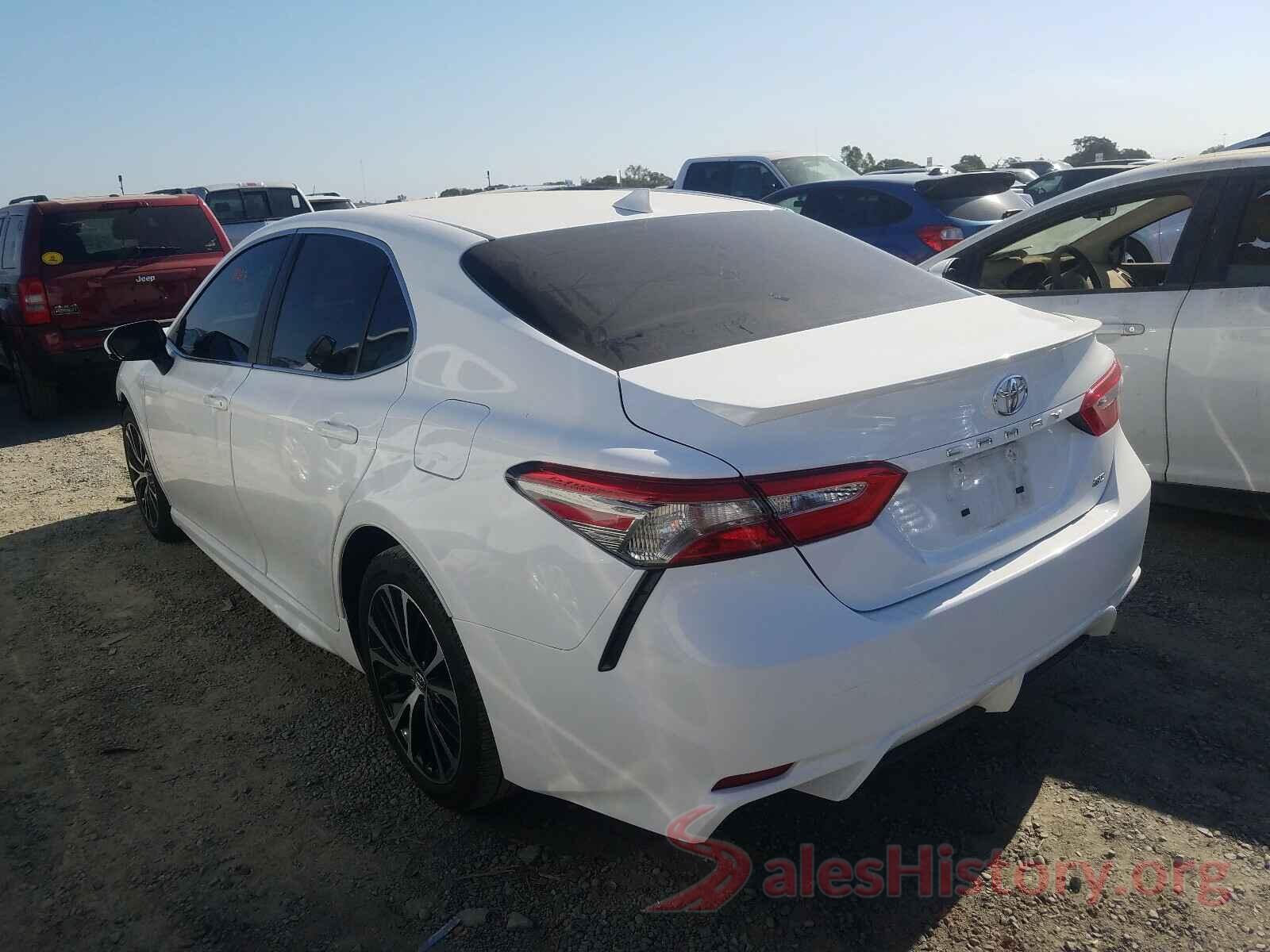 4T1B11HK1KU752184 2019 TOYOTA CAMRY