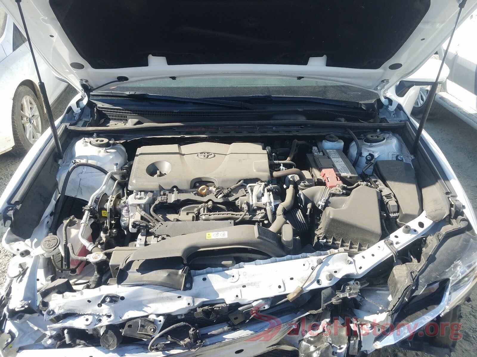 4T1B11HK1KU752184 2019 TOYOTA CAMRY