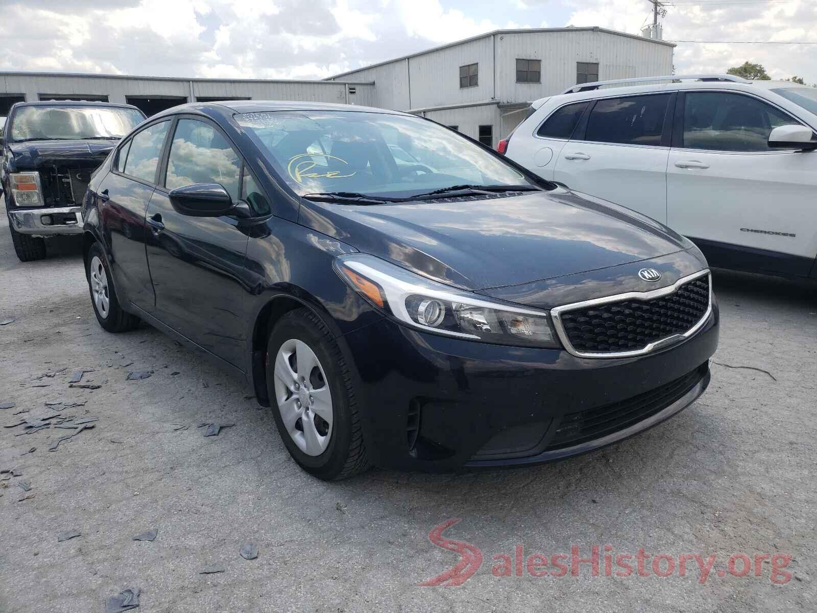 3KPFK4A72HE096868 2017 KIA FORTE