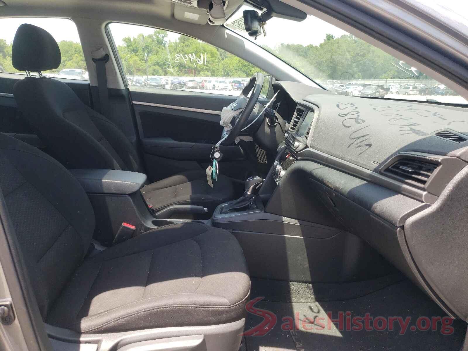 5NPD84LF9KH422856 2019 HYUNDAI ELANTRA