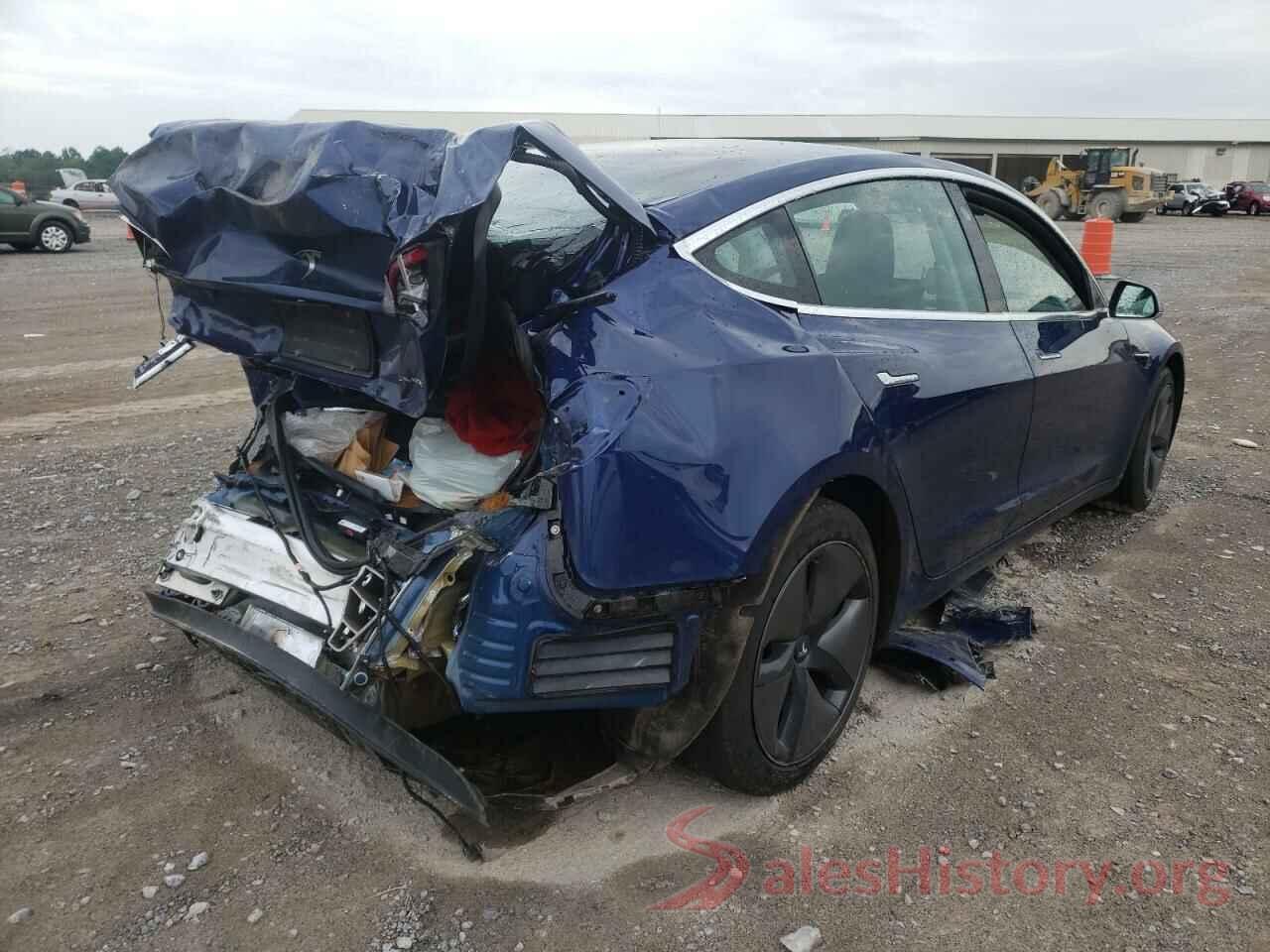 5YJ3E1EB9KF211104 2019 TESLA MODEL 3