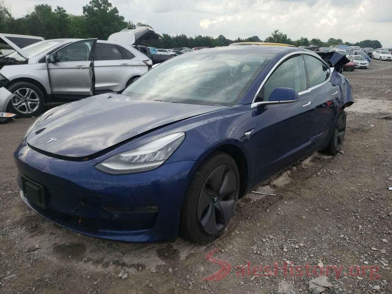 5YJ3E1EB9KF211104 2019 TESLA MODEL 3