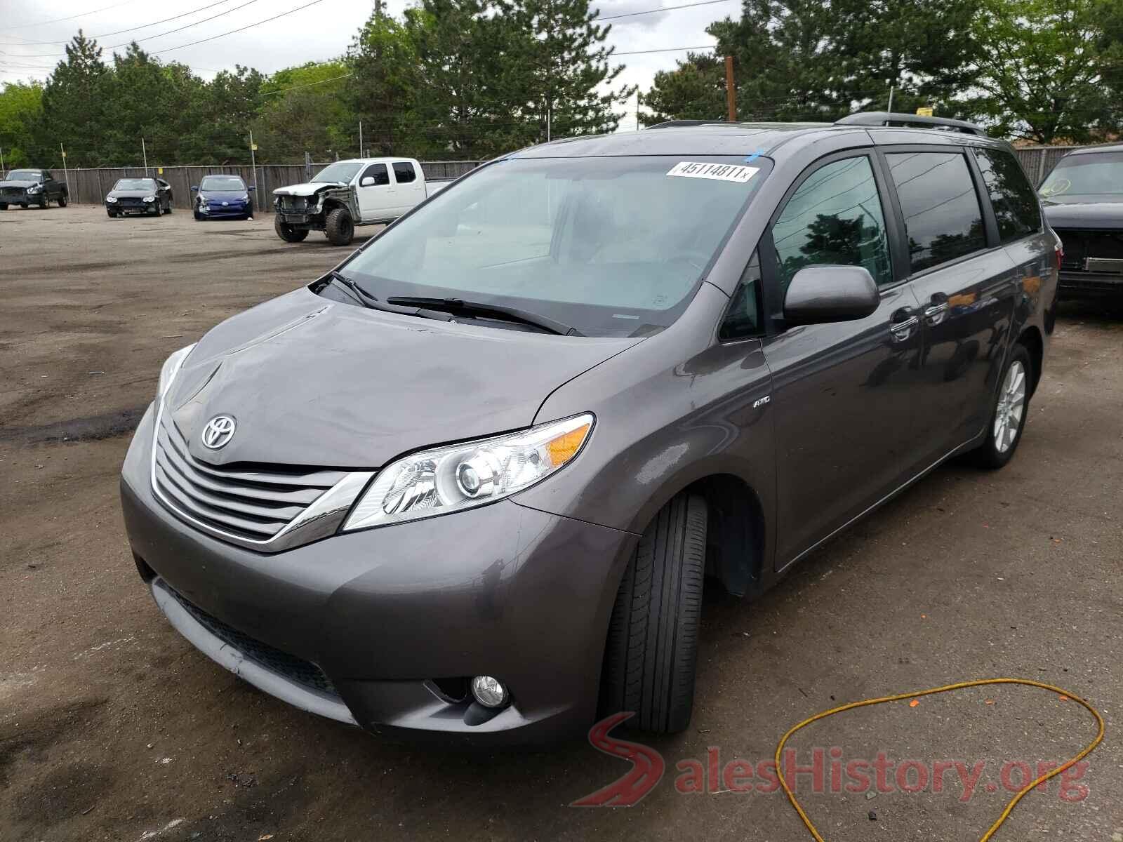 5TDDZ3DC3HS186476 2017 TOYOTA SIENNA