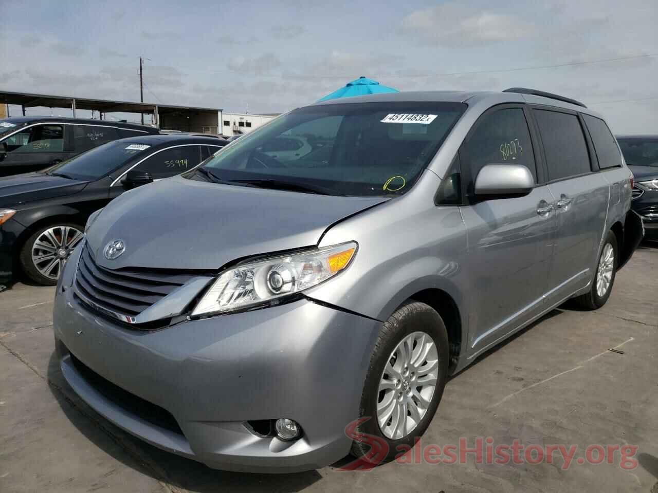 5TDYZ3DC5HS899137 2017 TOYOTA SIENNA