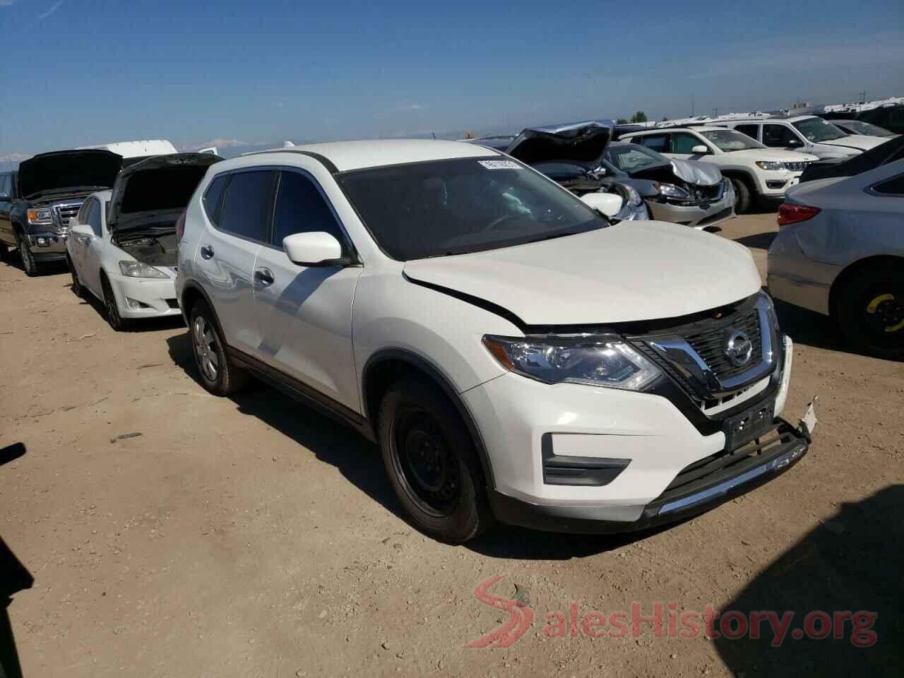 KNMAT2MV4HP535168 2017 NISSAN ROGUE