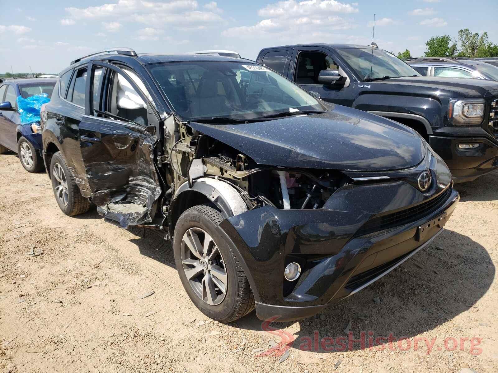 2T3RFREV5HW695484 2017 TOYOTA RAV4