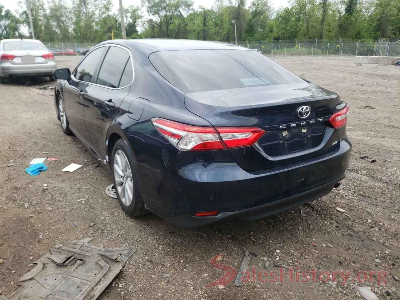 4T1B11HK2JU604057 2018 TOYOTA CAMRY