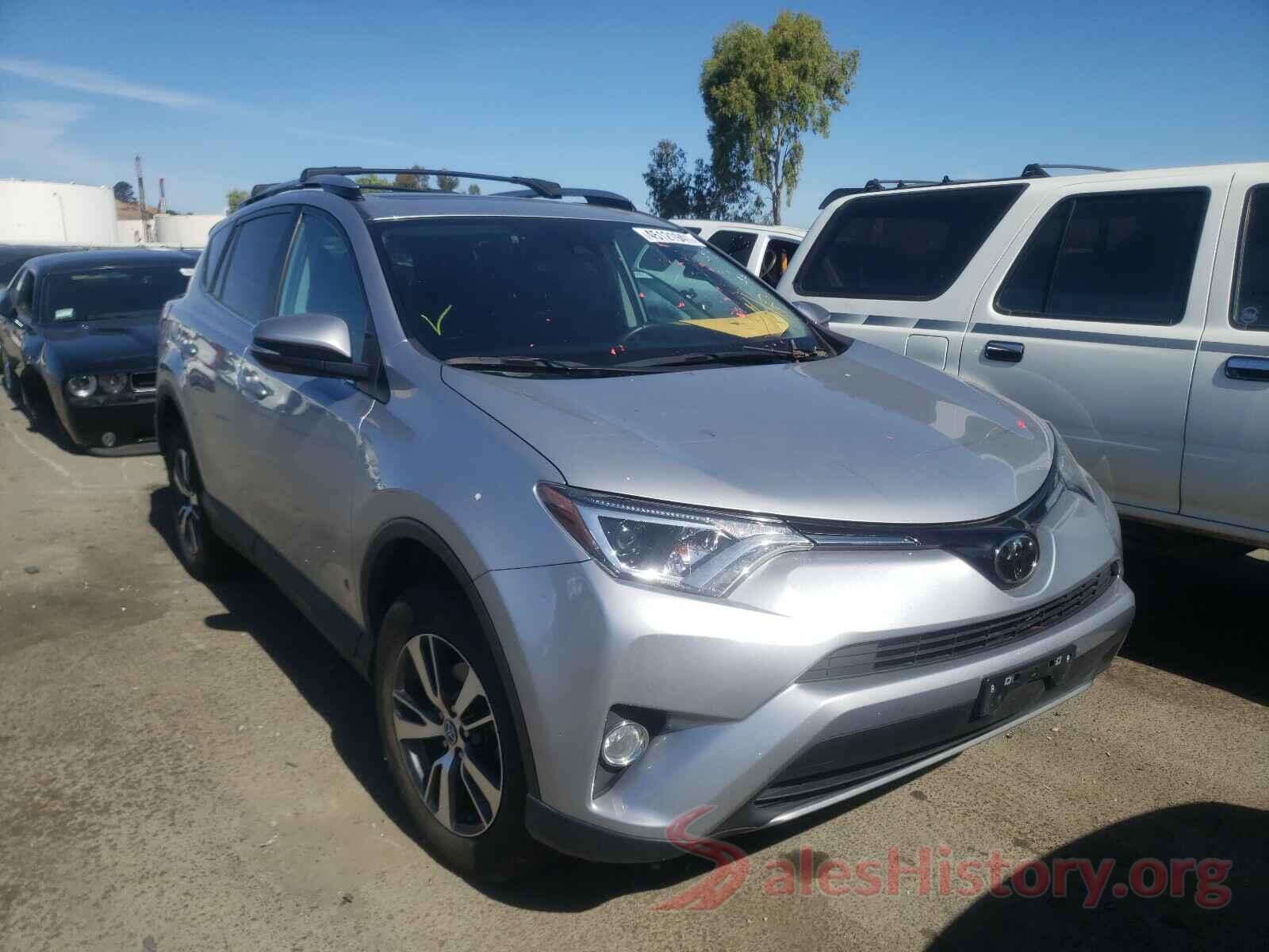 2T3RFREVXHW630646 2017 TOYOTA RAV4