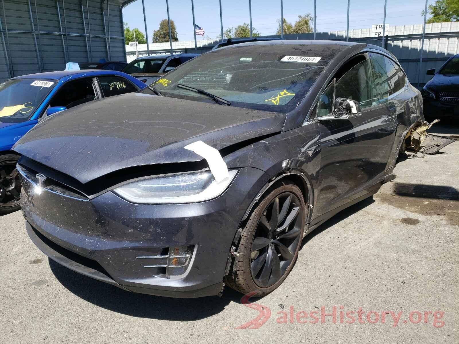 5YJXCAE27KF184718 2019 TESLA MODEL X