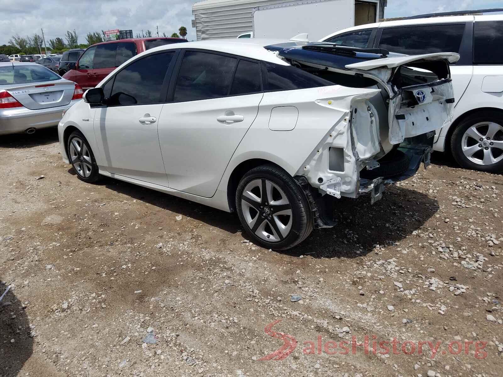 JTDKARFU4J3063770 2018 TOYOTA PRIUS