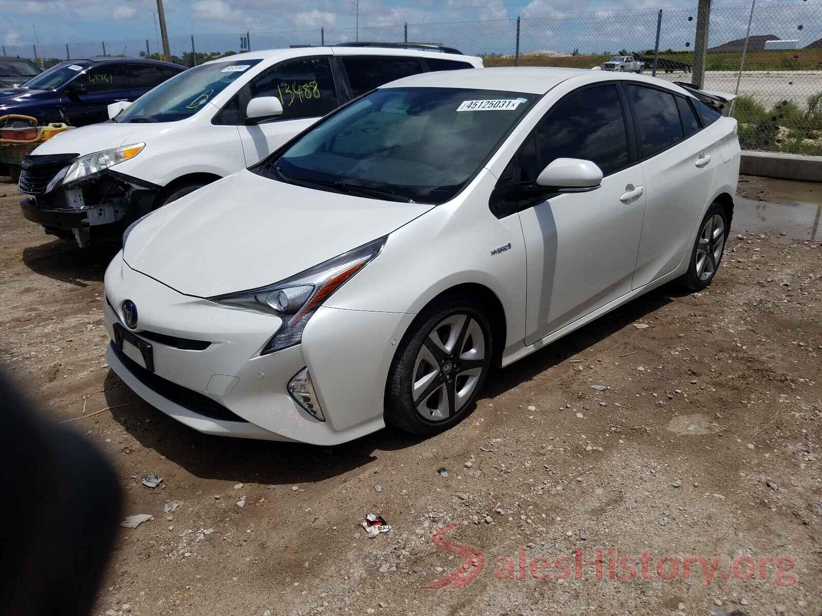 JTDKARFU4J3063770 2018 TOYOTA PRIUS