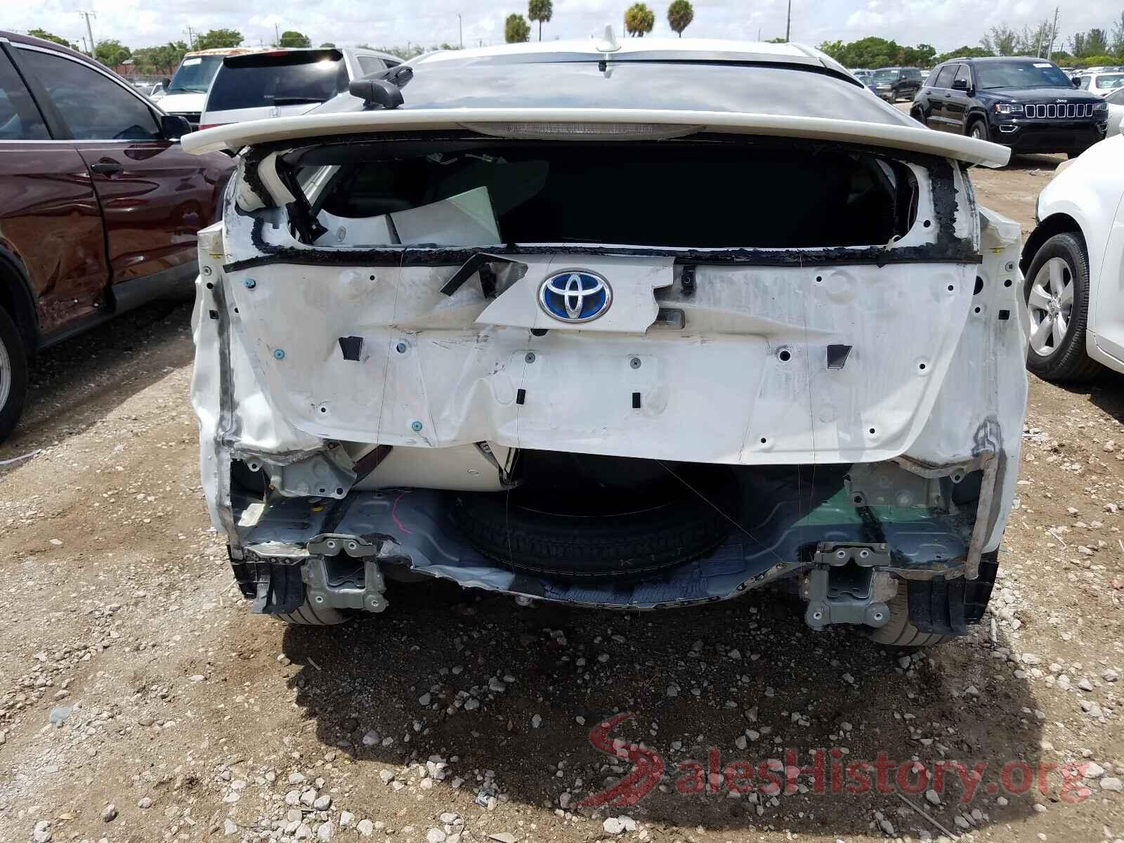 JTDKARFU4J3063770 2018 TOYOTA PRIUS