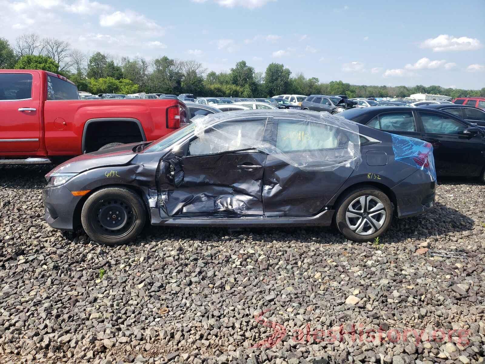 2HGFC2F53JH608030 2018 HONDA CIVIC