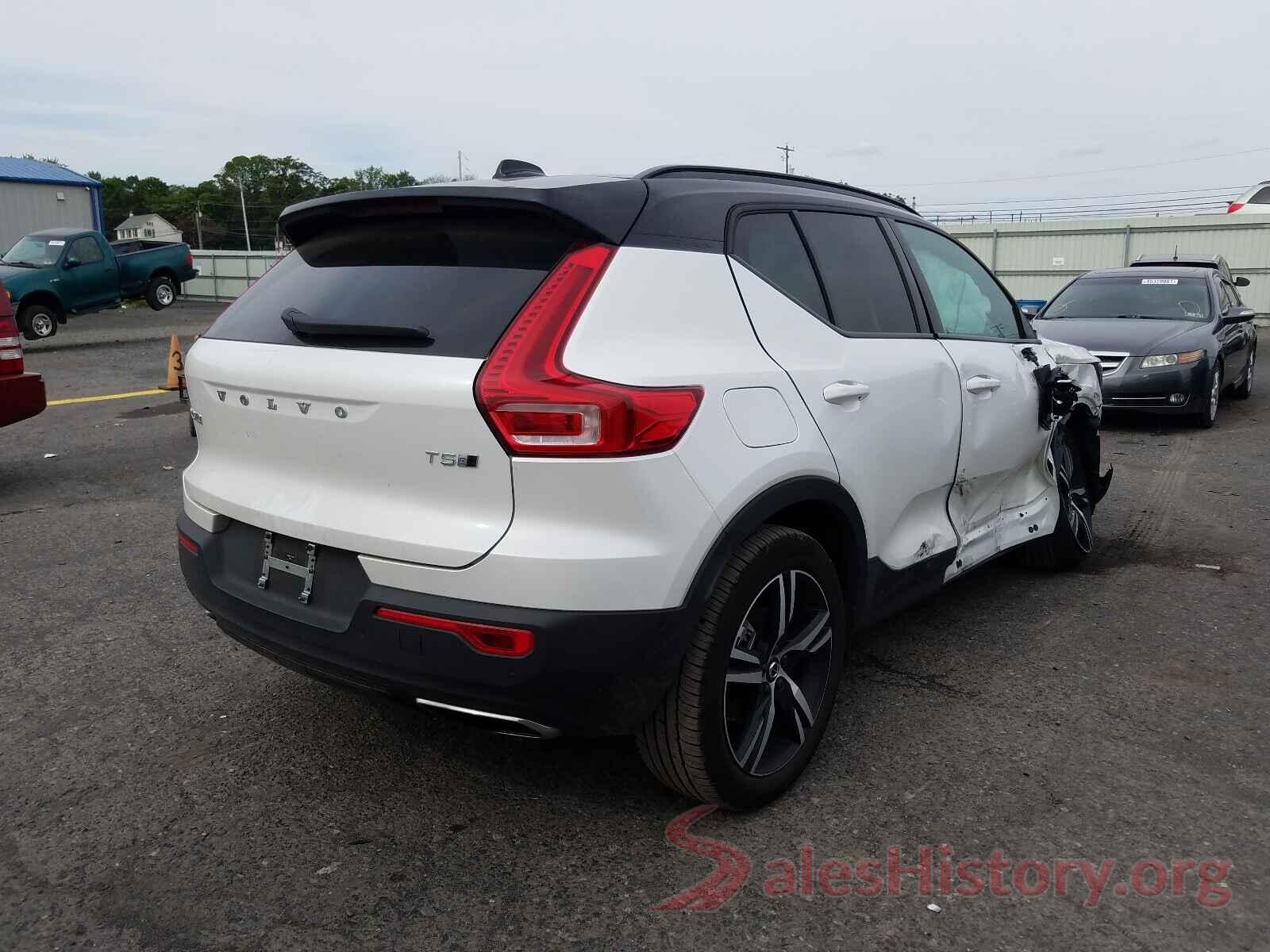 YV4162UM7L2245489 2020 VOLVO XC40