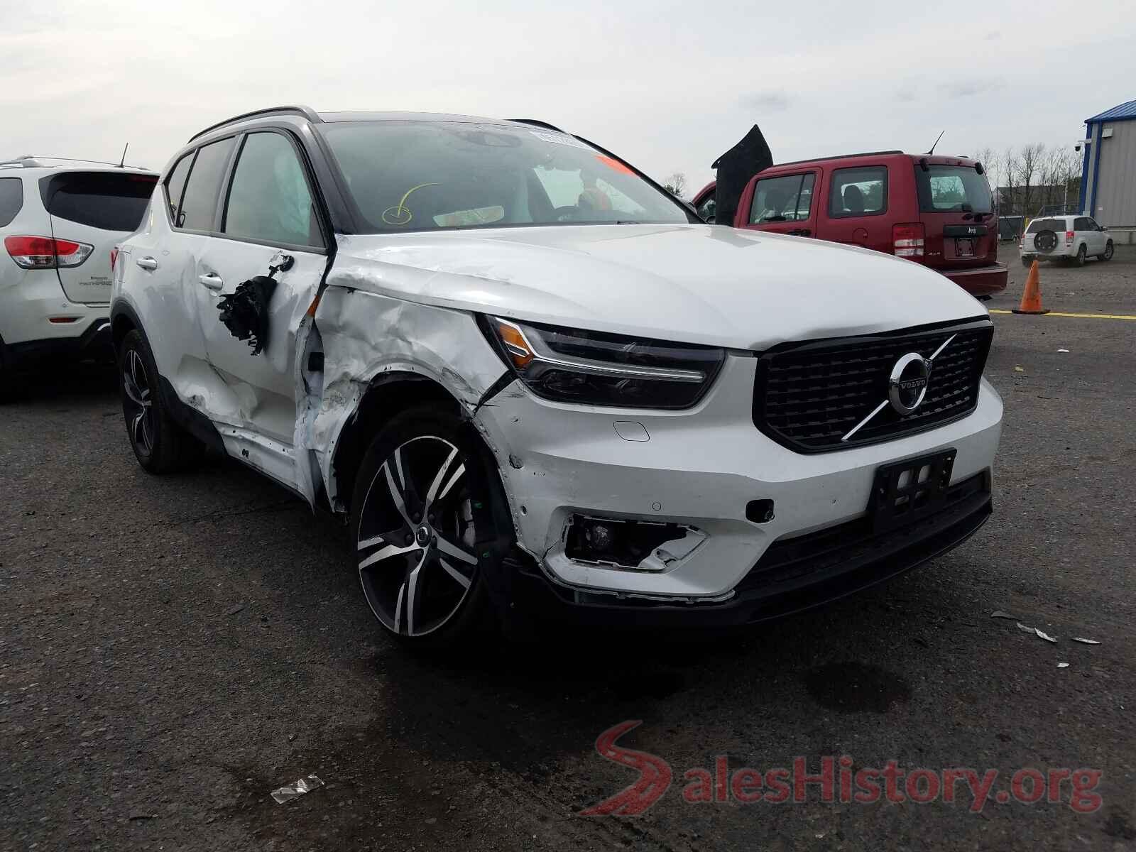 YV4162UM7L2245489 2020 VOLVO XC40