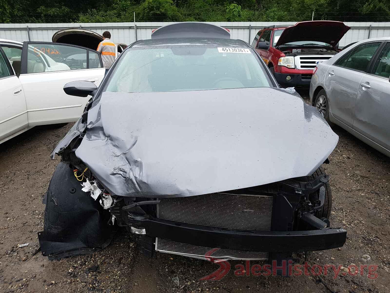 5NPD74LF5JH380882 2018 HYUNDAI ELANTRA