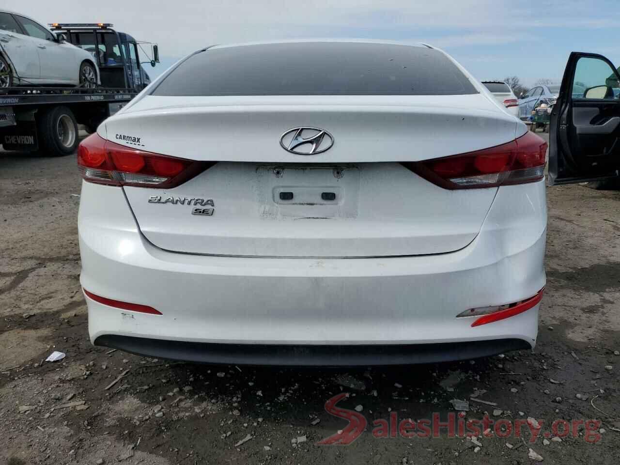 5NPD74LF8JH282106 2018 HYUNDAI ELANTRA