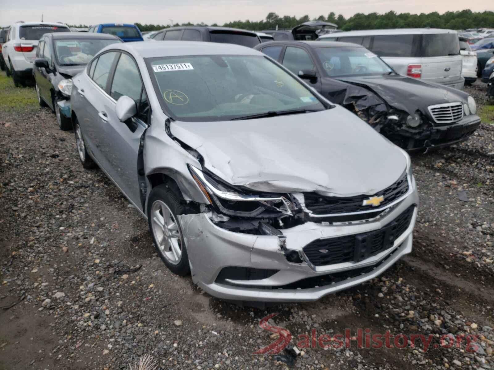 1G1BE5SM5J7101852 2018 CHEVROLET CRUZE