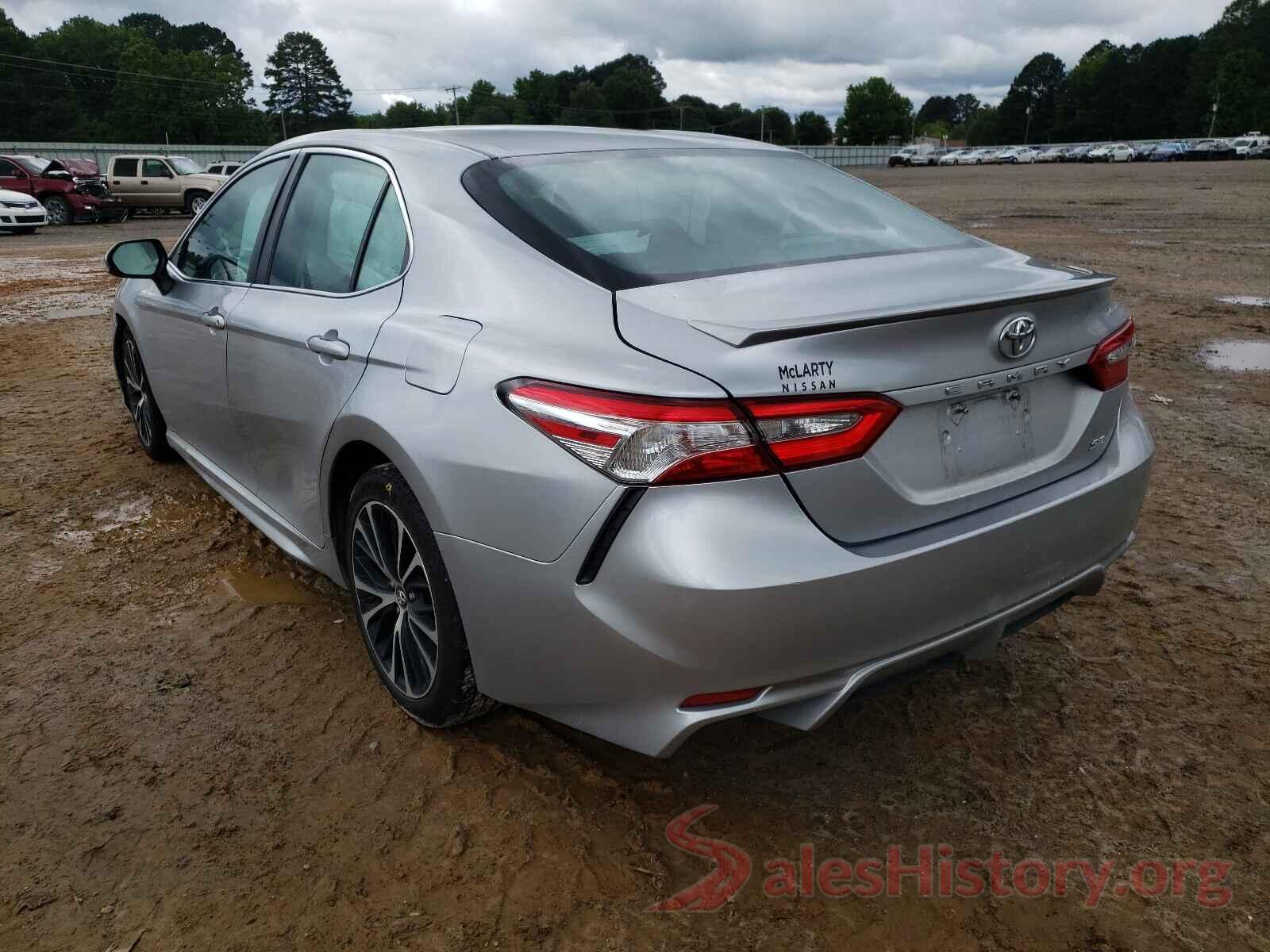 4T1B11HK1JU099631 2018 TOYOTA CAMRY