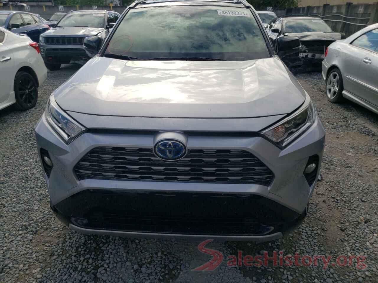 JTMEWRFV0KJ018782 2019 TOYOTA RAV4