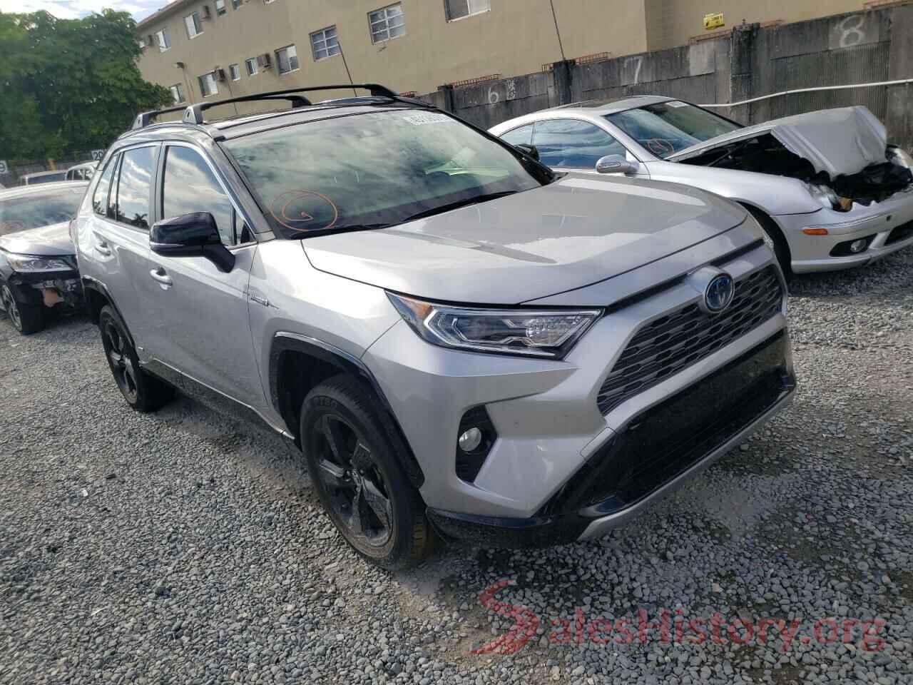 JTMEWRFV0KJ018782 2019 TOYOTA RAV4