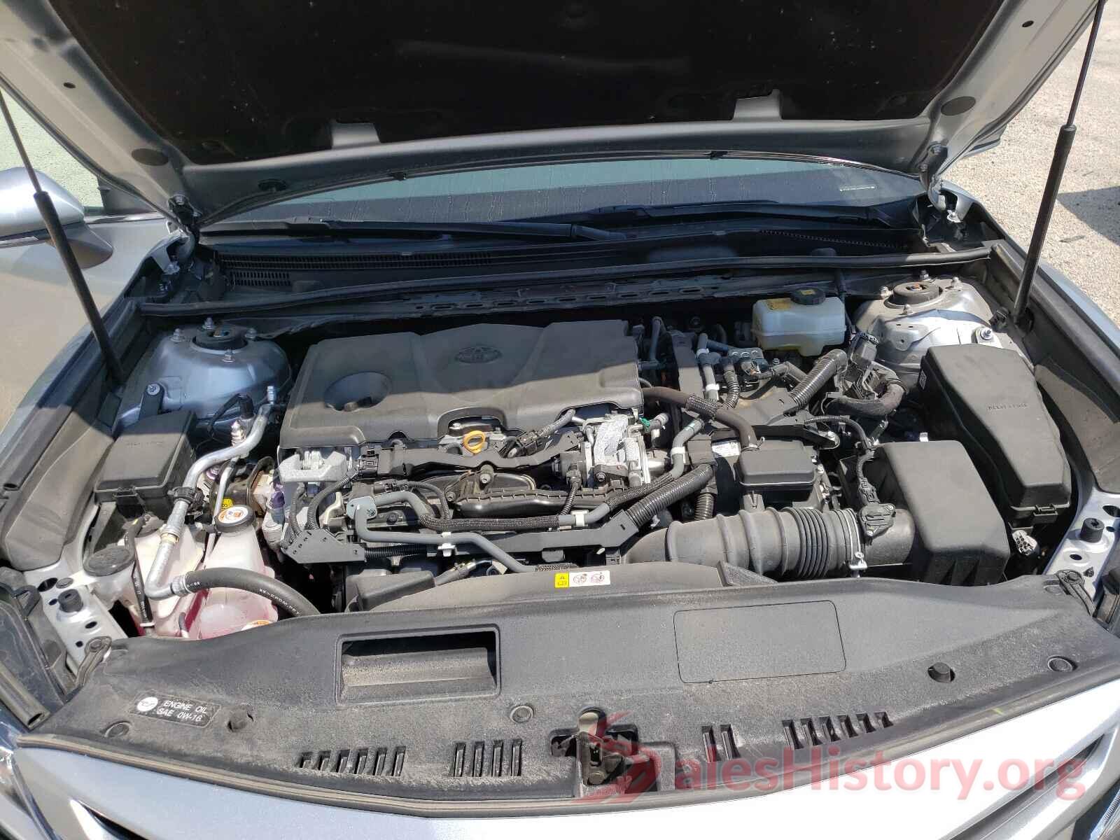 4T1B21HK1JU504769 2018 TOYOTA CAMRY