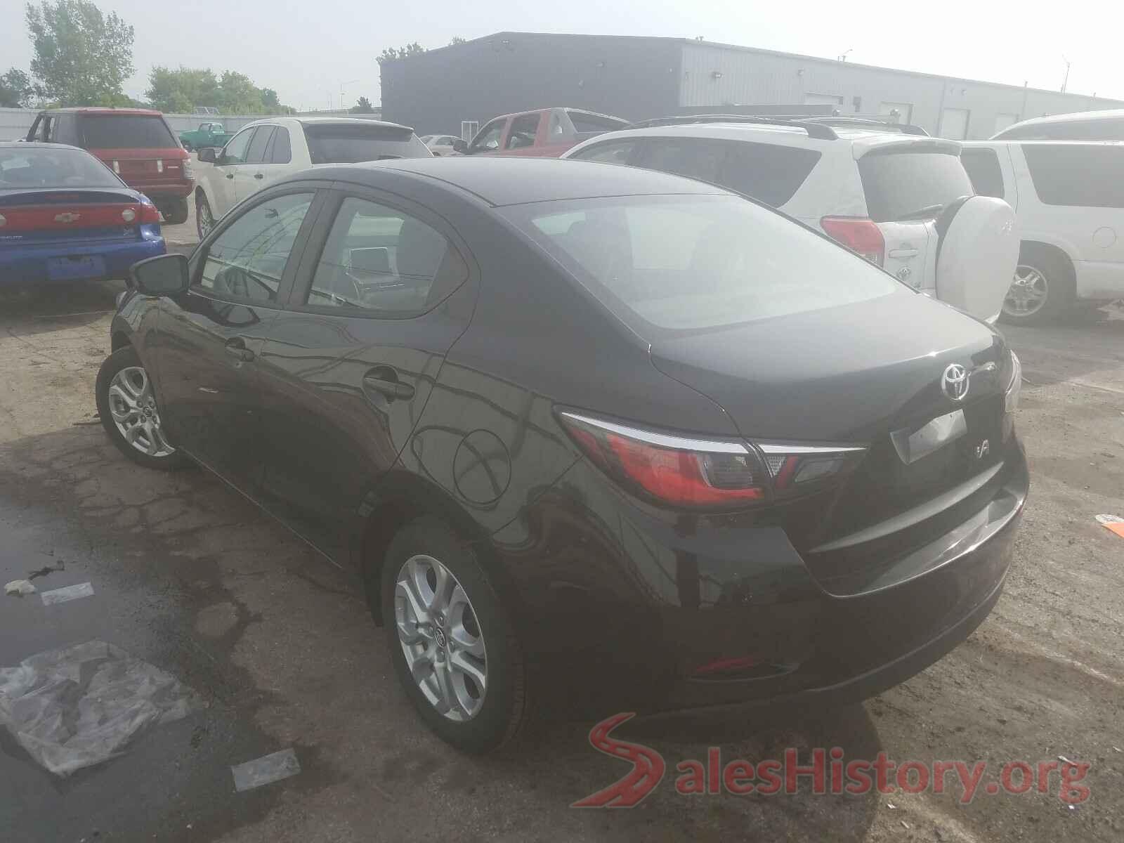 3MYDLBYV5JY316992 2018 TOYOTA YARIS