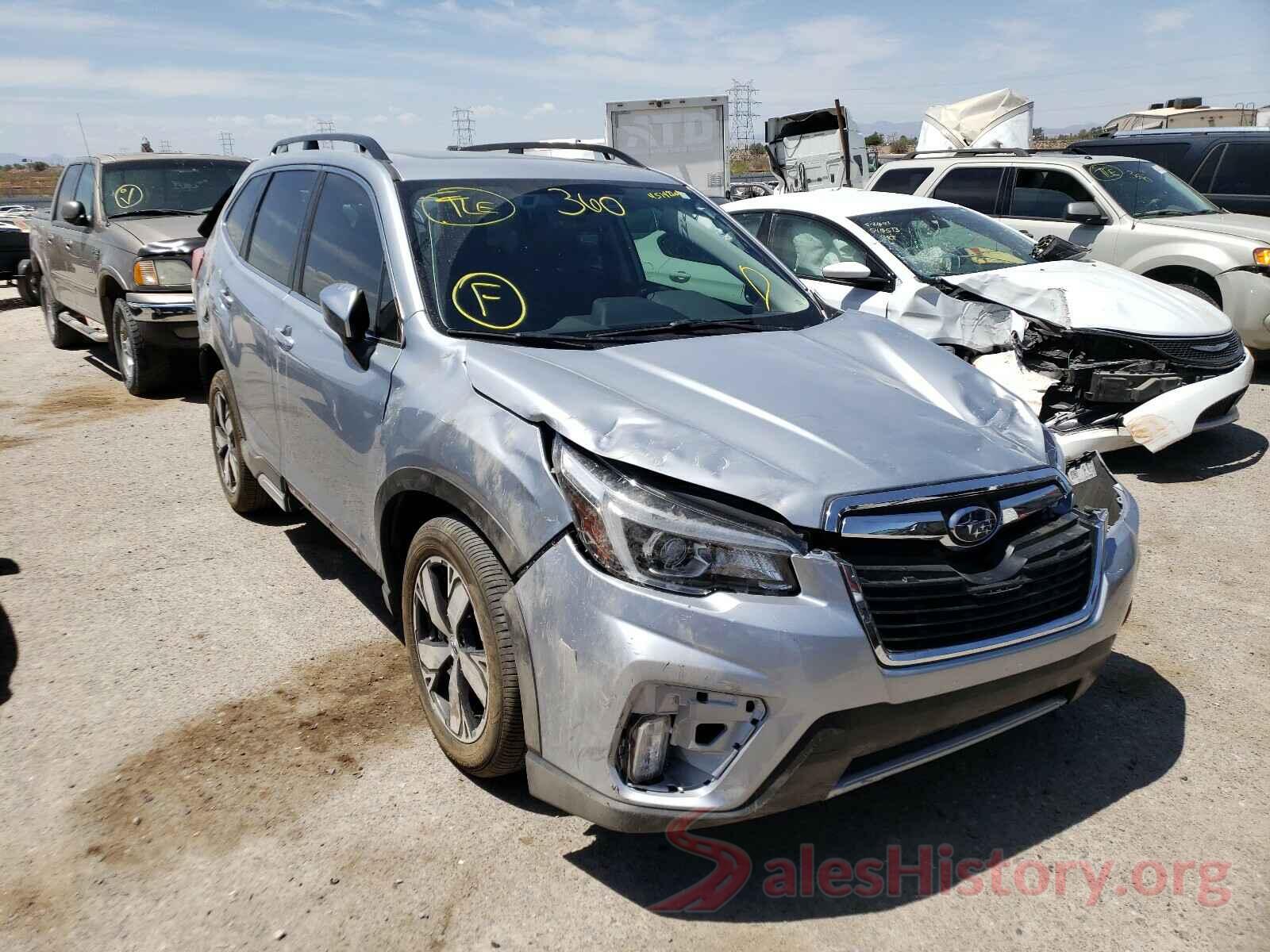 JF2SKAXC0LH492562 2020 SUBARU FORESTER