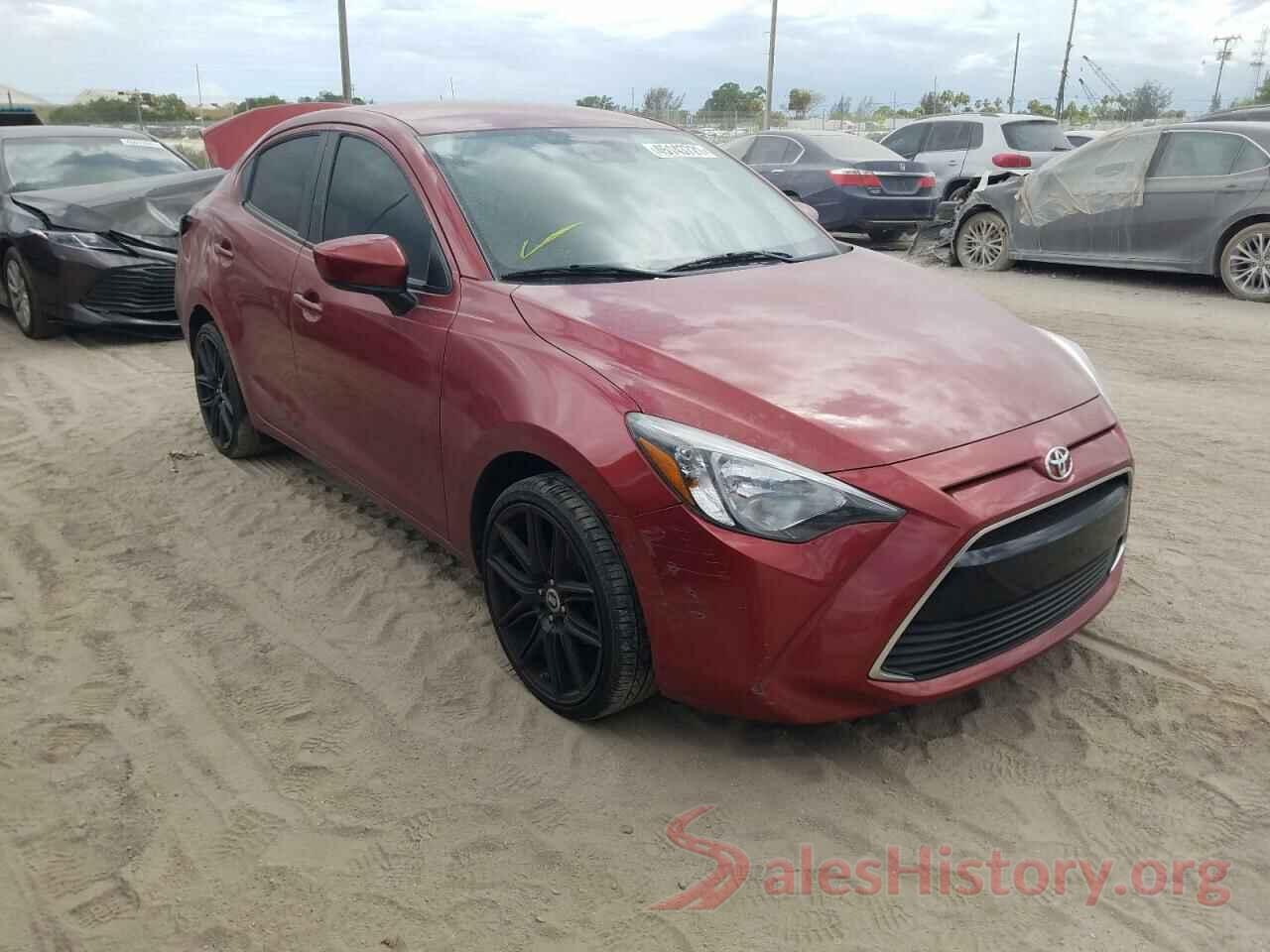 3MYDLBYV7JY302625 2018 TOYOTA YARIS