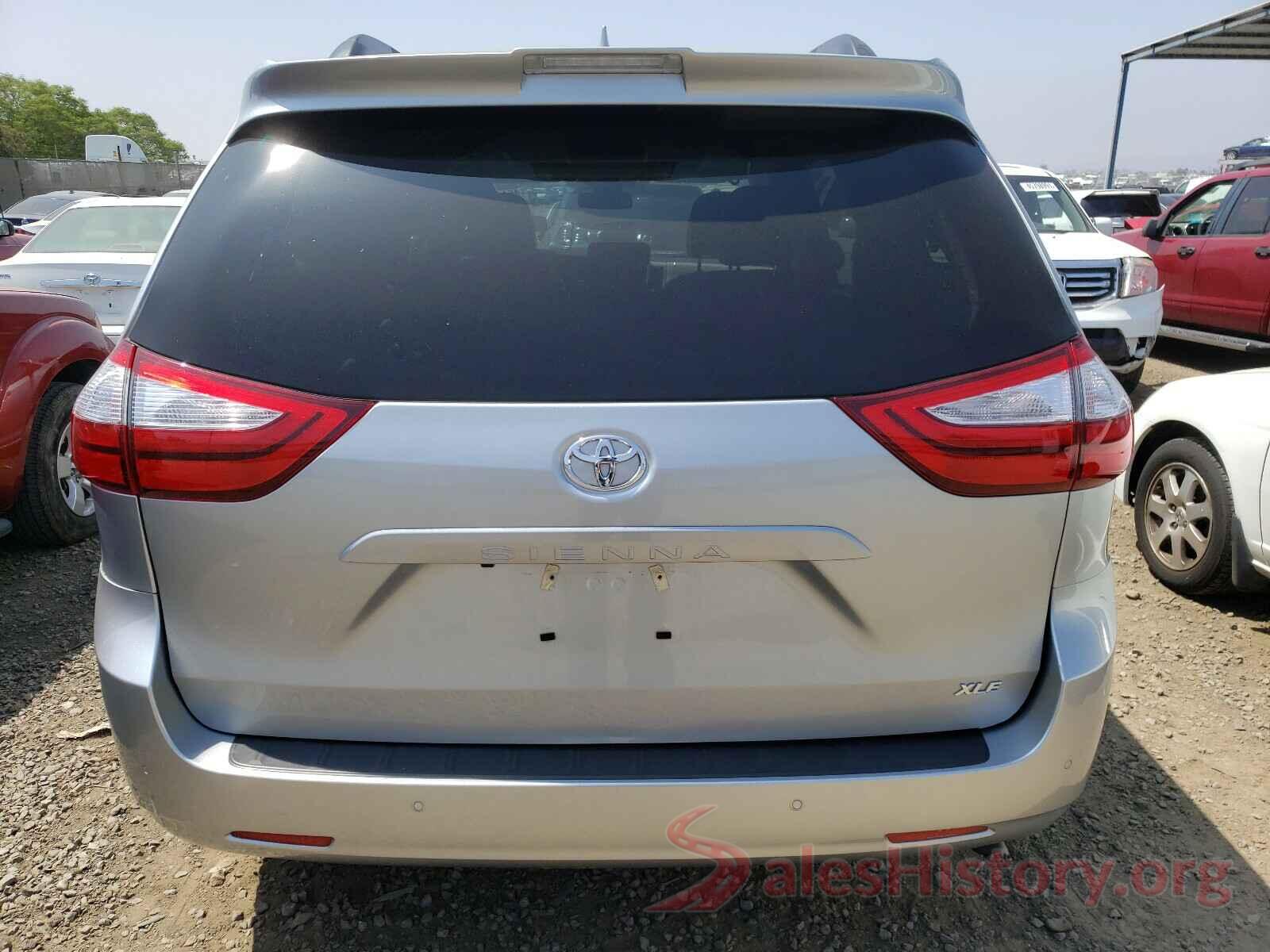 5TDYZ3DC0KS976360 2019 TOYOTA SIENNA