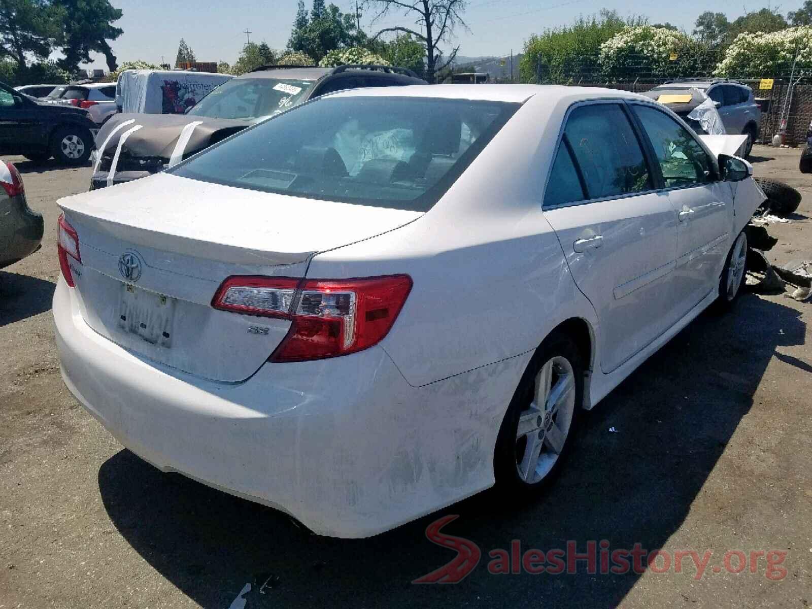 4T1BF1FK1EU428208 2014 TOYOTA CAMRY