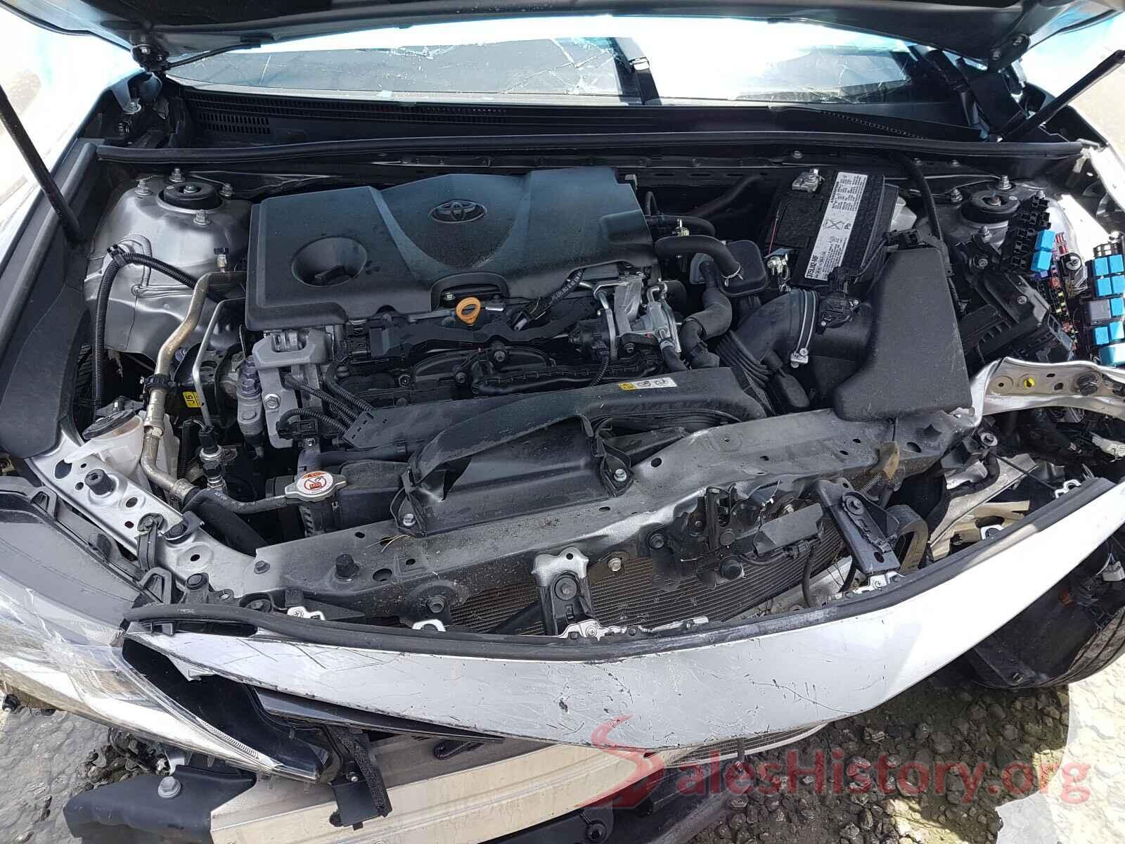 4T1B11HK5KU703585 2019 TOYOTA CAMRY