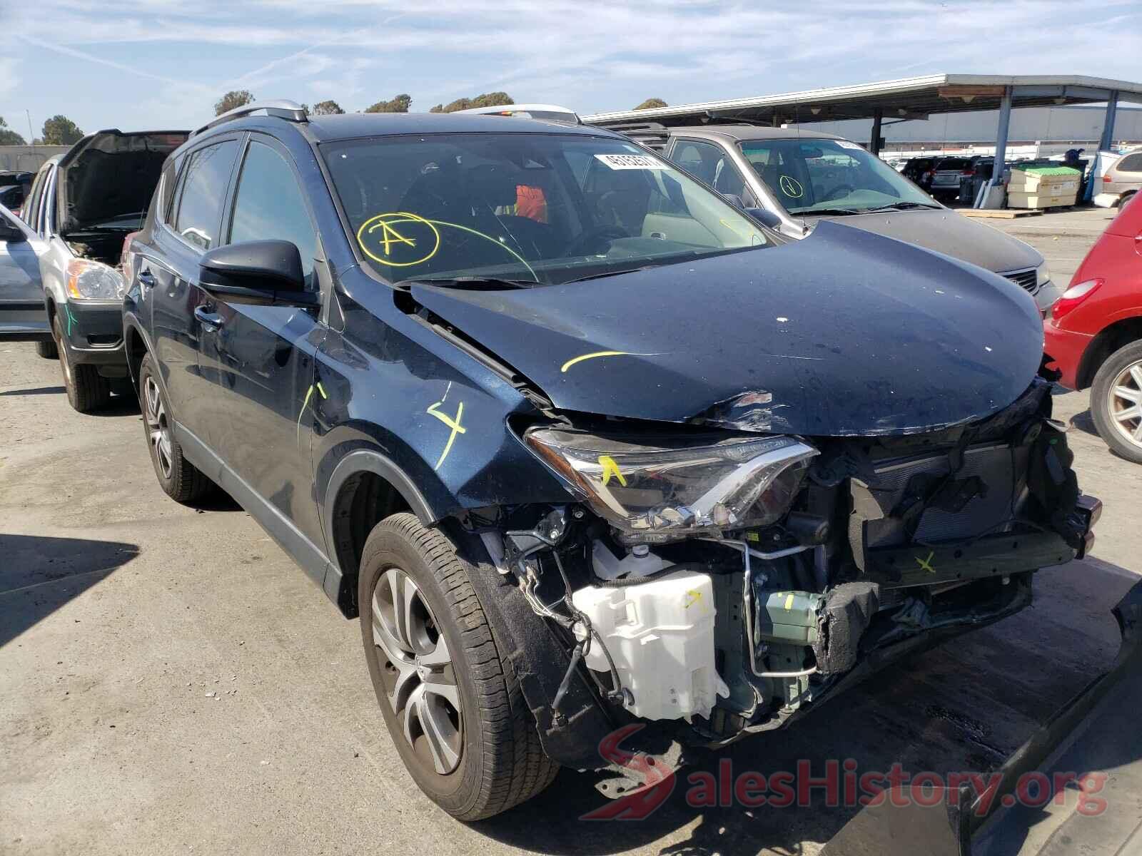 JTMZFREV8JJ161075 2018 TOYOTA RAV4