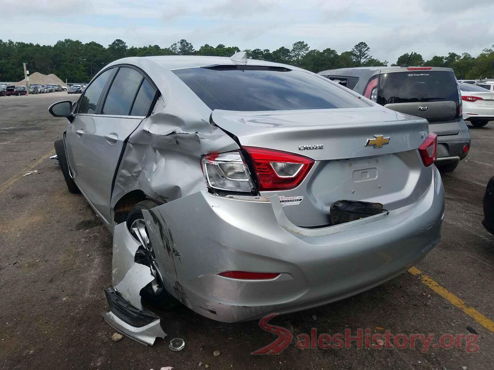 1G1BE5SM9K7129896 2019 CHEVROLET CRUZE