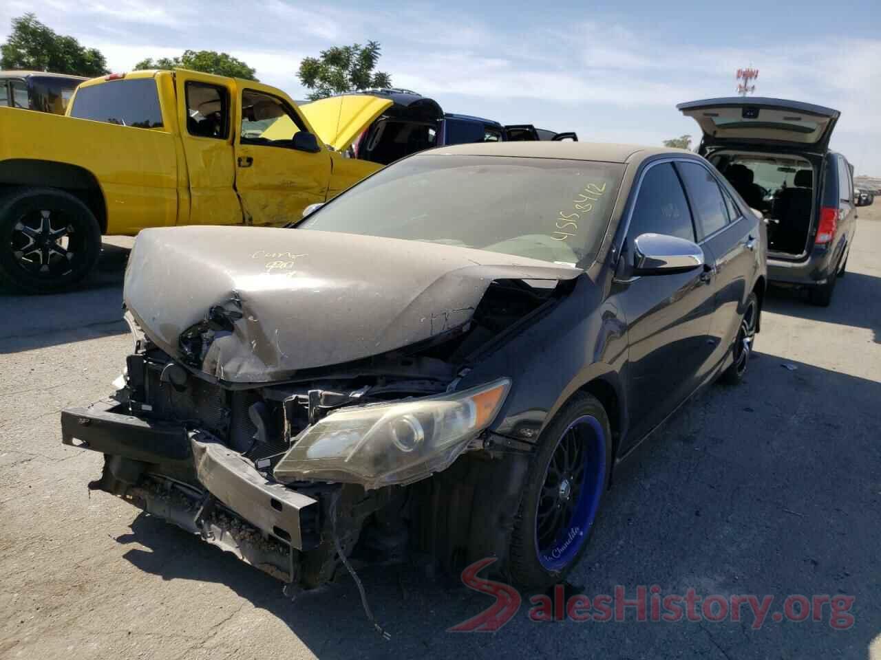 4T1BF1FKXEU758784 2014 TOYOTA CAMRY