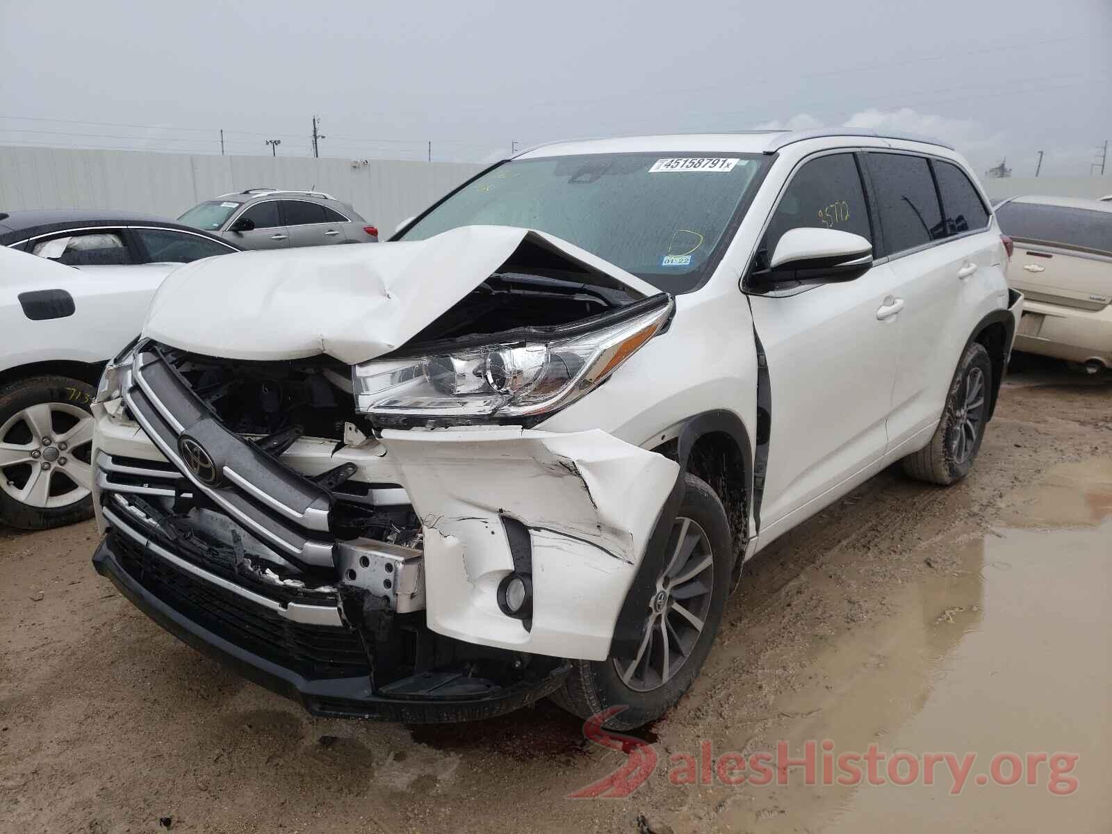 5TDKZRFH6JS529791 2018 TOYOTA HIGHLANDER