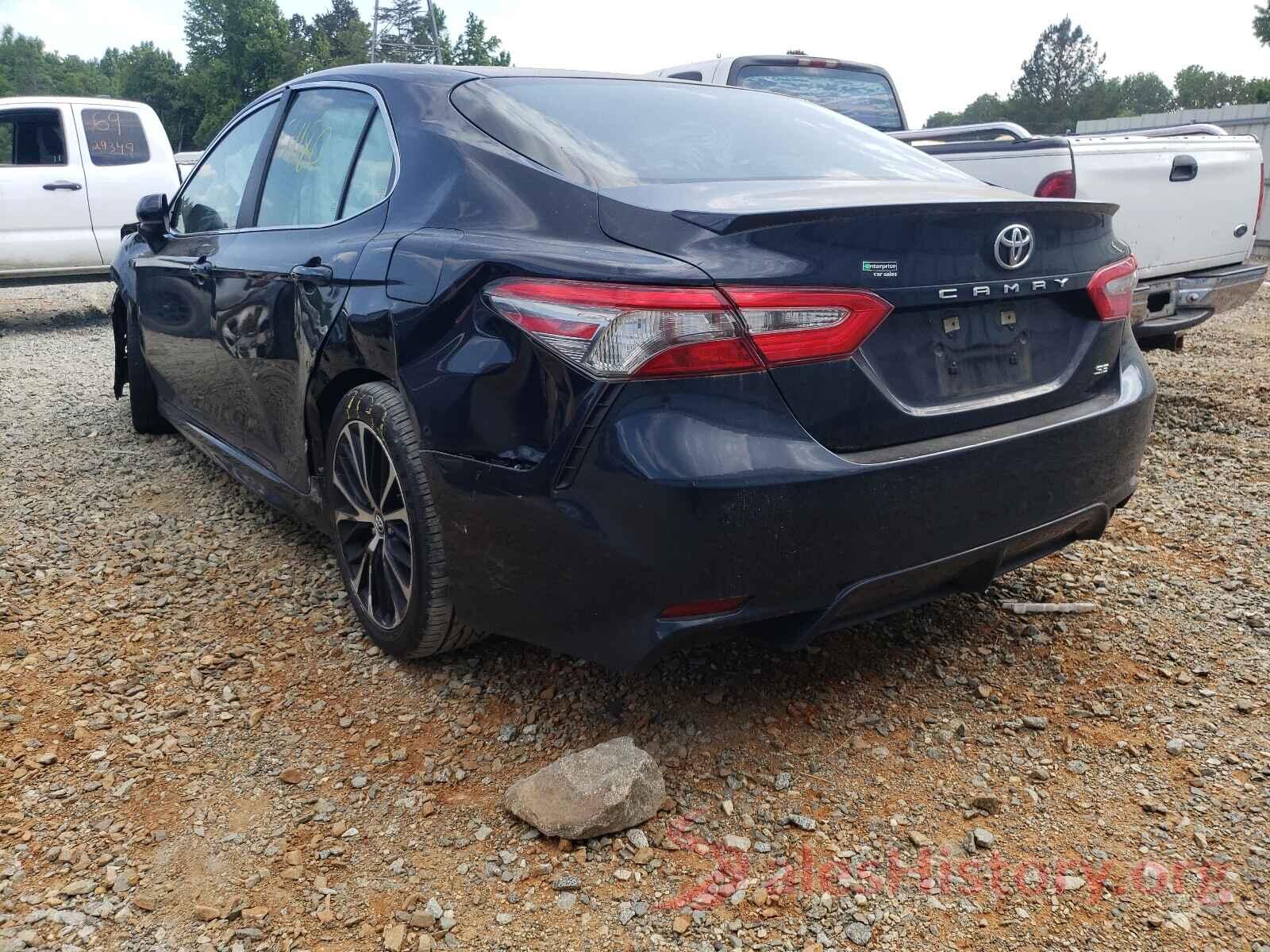 4T1B11HK4JU633169 2018 TOYOTA CAMRY