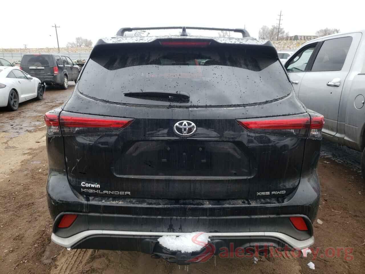 5TDJZRBHXNS180559 2022 TOYOTA HIGHLANDER