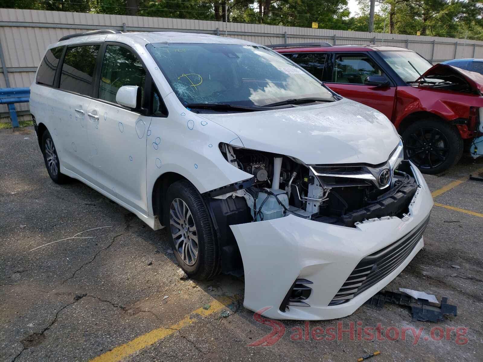 5TDYZ3DC4JS952934 2018 TOYOTA SIENNA