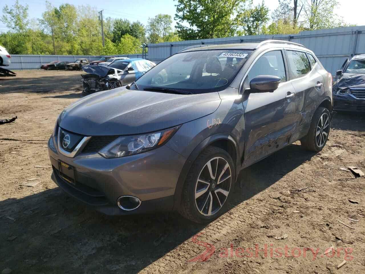 JN1BJ1CPXJW196485 2018 NISSAN ROGUE